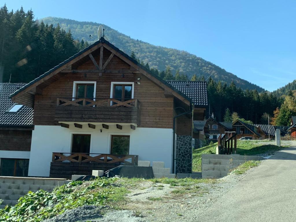 VRÁTNA Apartmány Stoh B1 Terhely Kültér fotó